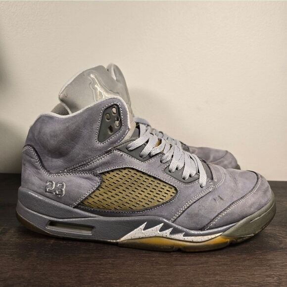 Air Jordan 5 Retro Wolf Grey 136027-005 Size 12 main image 5